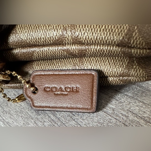 Coach Double Corner Zip Wristlet - Tan & Brown Coated Canvas w/ Hang Tag - 6”x4” - Picture 3 of 14